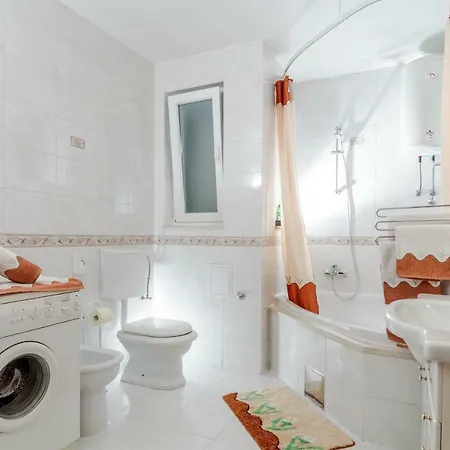 Apartament Mama Luci *